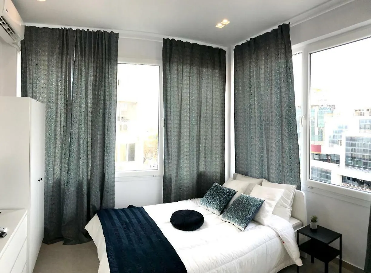 Apartment Your Home Away From Home Thessaloniki